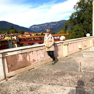 Meet your Posher, Diane